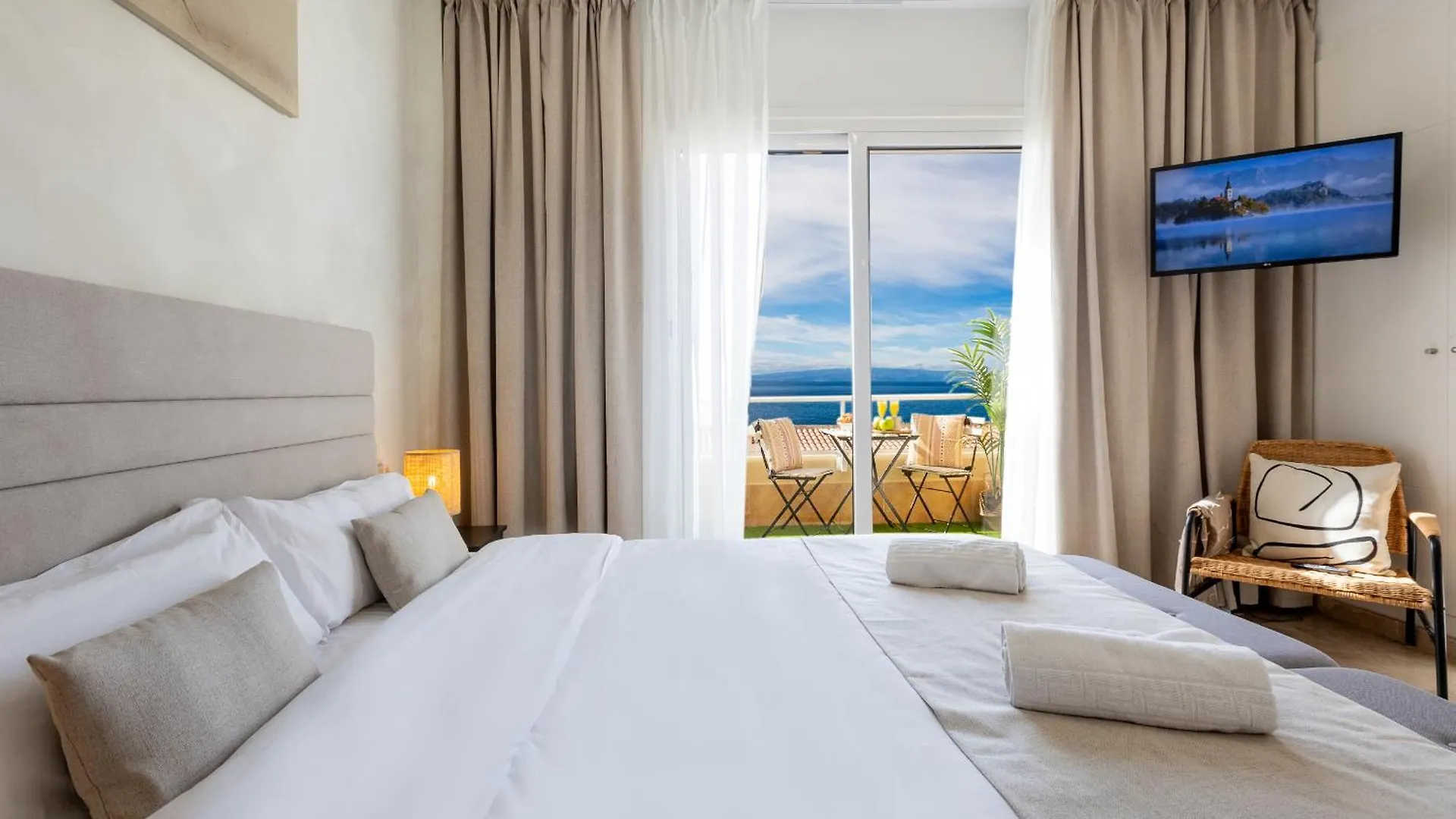 Sunshine Luxury Vacation House Puerto de Santiago  Vakantiehuis Puerto de Santiago (Tenerife)